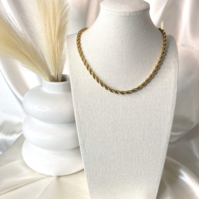 Naty Chain