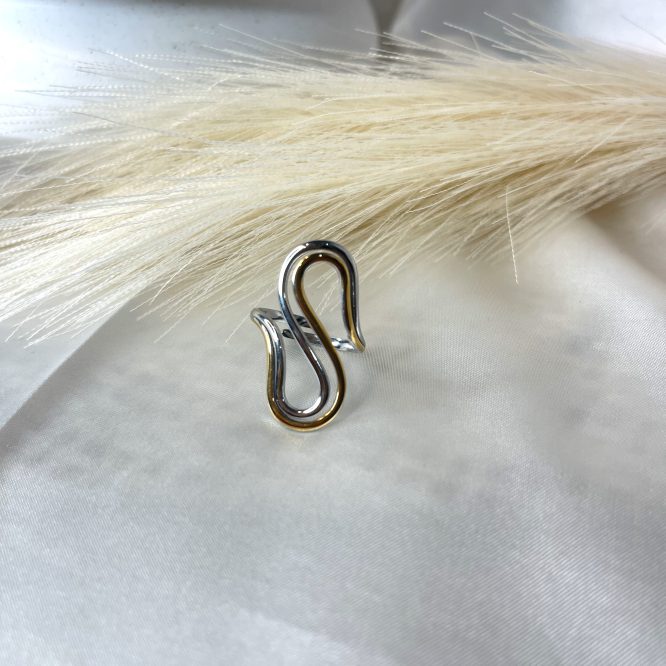 Elvira Ring