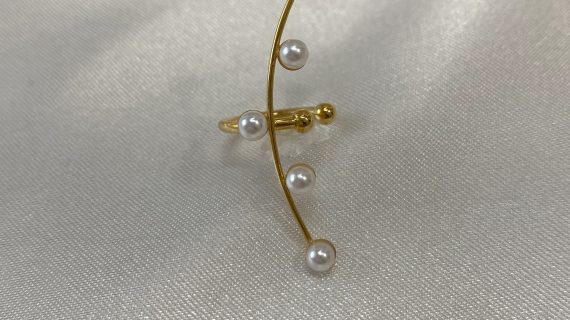 Large Pearl Earcuff