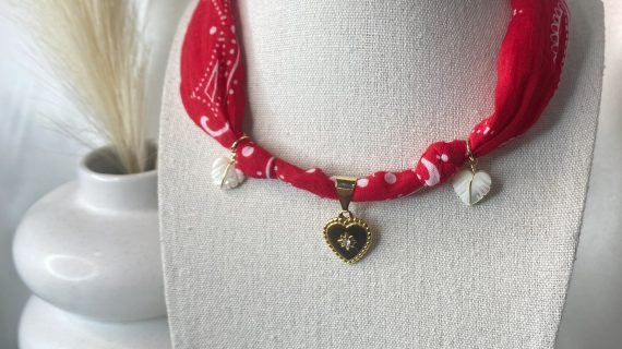 Scarf necklaces 1