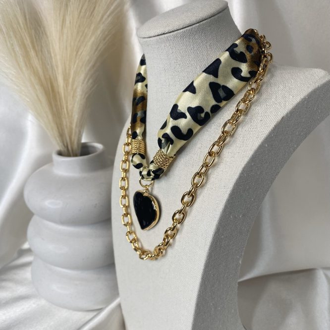 Elegant Wild Necklace - Image 3