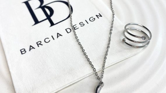 silver chili necklace
